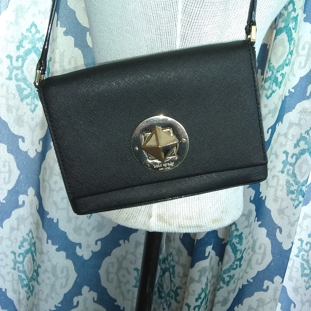 Kate Spade Crossbody, GUC - Picture 1 of 5